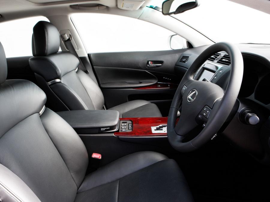  Lexus GS450h 2009 года  (UK) (фото 9 из 17)